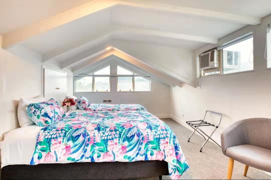 Villa Near Cbd And Globox Arena Hamilton Bagian luar foto